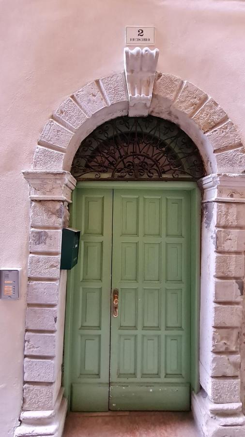 Appartamento Sunrise - Centro Storico N2 *